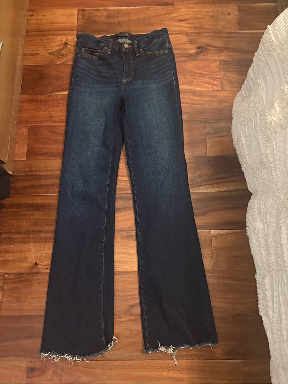 Buckle Black Fit No 75 Tailored Bootcut Jeans 25x31 Dark Wash Raw Hem (1353)
